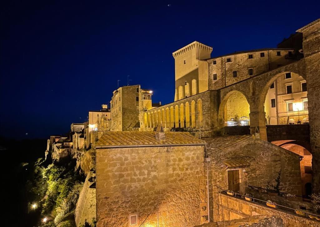 Km 0 Dal Centro By Tiziana Monaldi Hotel Pitigliano Ngoại thất bức ảnh