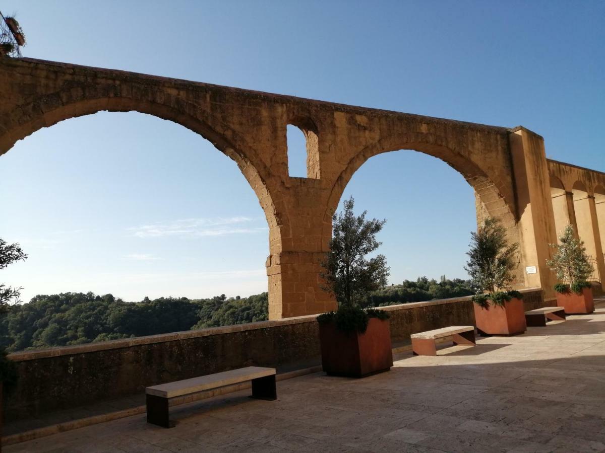 Km 0 Dal Centro By Tiziana Monaldi Hotel Pitigliano Ngoại thất bức ảnh